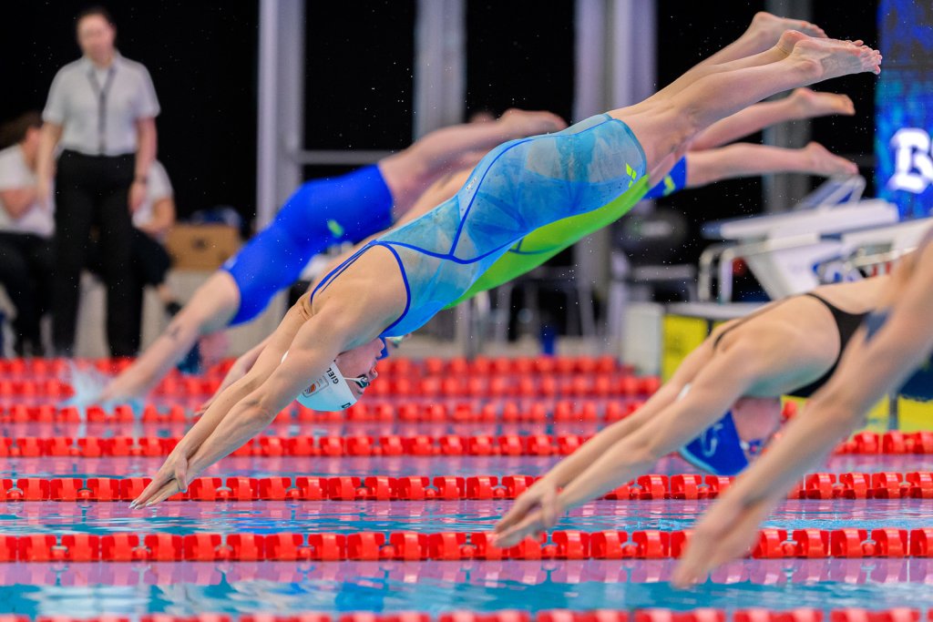 Tessa Giele, dive.